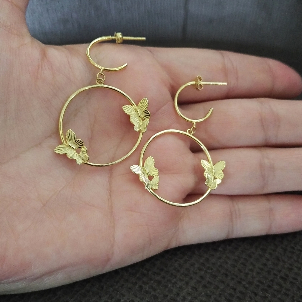 isabella m. Open Circle Butterflies🦋 Earrings - Picture 10 of 14